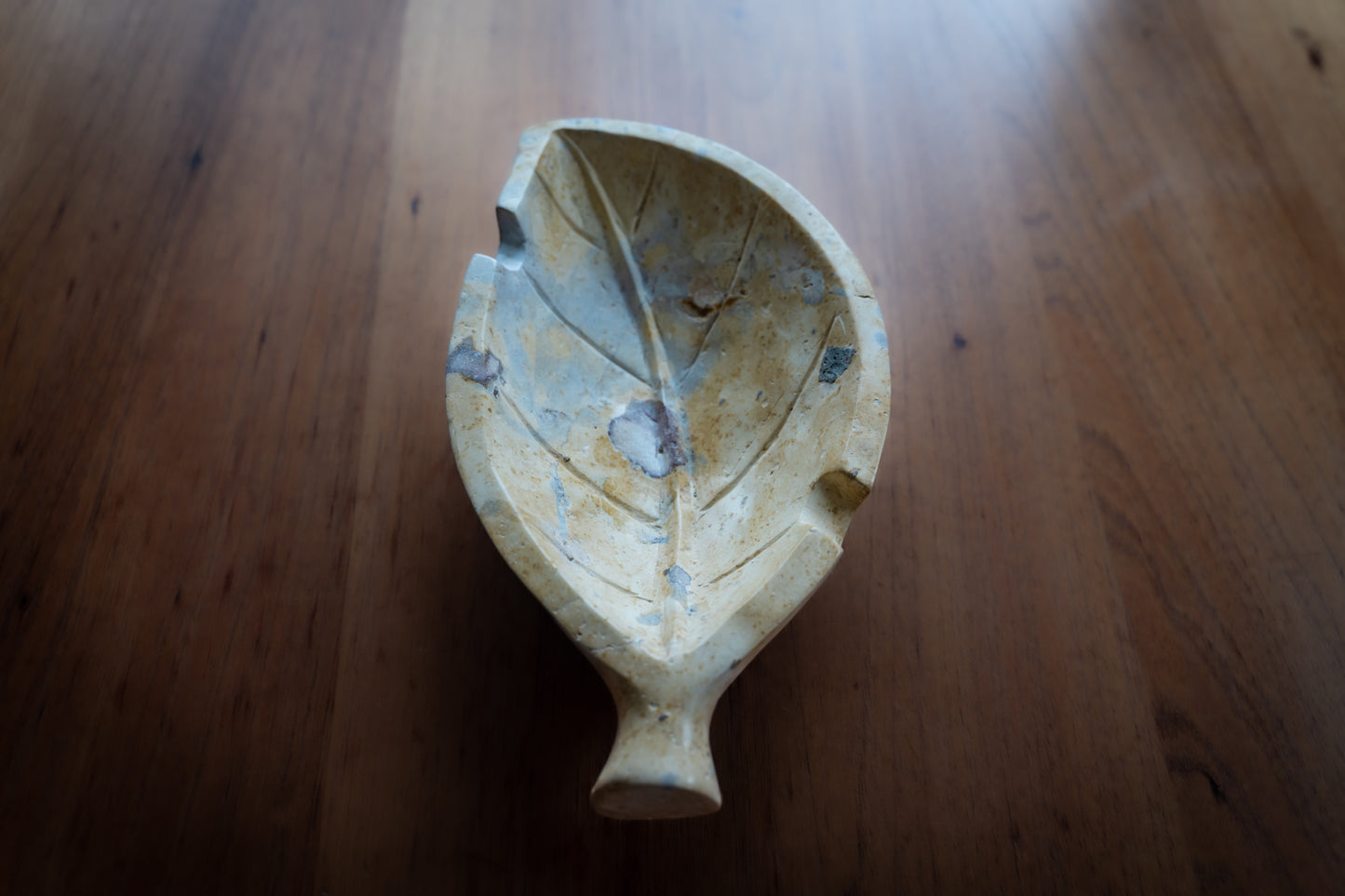 Hand Carved Stone Tobacco Leaf Cigar Ashtray (Extra Large) #1